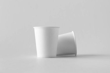 8 oz. beyaz kahve kağıt Kupası mock-up kapağı olmadan.