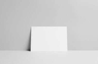 A5 El ilanı Mock-Up-duvar arka plan