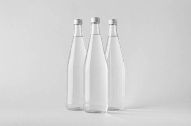 Su şişesi Mock-Up-üç şişe