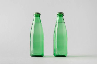 Su şişesi Mock-Up-iki şişe