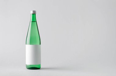 Su şişesi Mock-Up-boş etiket