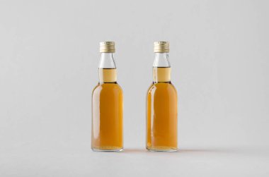 Minyatür ruhları / şişe Mock-Up-iki şişe içki