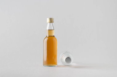 Minyatür ruhları / şişe Mock-Up-iki şişe içki