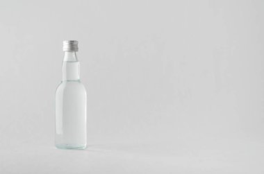 Minyatür ruhları / içki şişesi Mock-Up