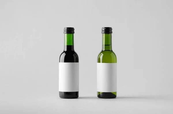 Quartiere Del Vino Mini Bottle Mock Due Bottiglie Etichetta Vuota — Foto Stock