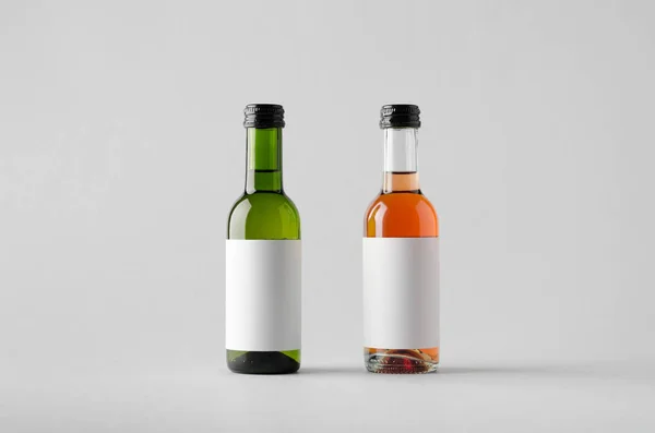 Weinviertel Miniflaschen Attrappe Zwei Flaschen Leeres Etikett — Stockfoto