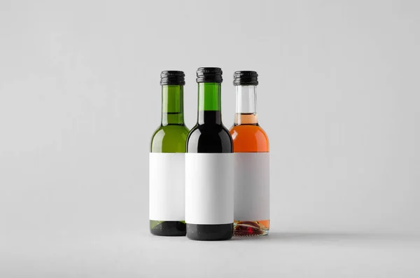 Wijn Kwartaal Mini Fles Mock Drie Flessen Blank Label — Stockfoto