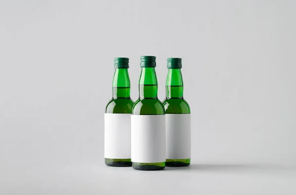 Miniatuur Geesten Fles Mock Drie Flessen Drank Blank Label — Stockfoto