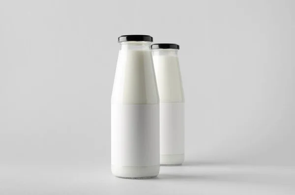 Bottiglia Latte Mock Due Bottiglie Etichetta Vuota — Foto Stock