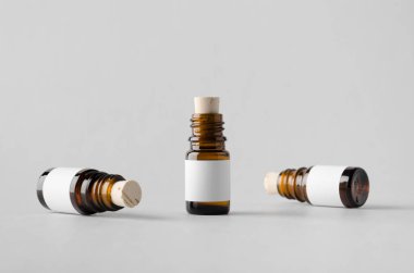 İlaç şişe Mock-Up-üç şişe. Boş etiket