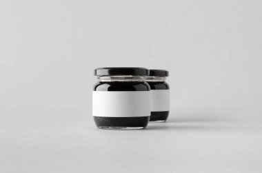 Blackberry reçel kavanoz Mock-Up-iki kavanoz. Boş etiket