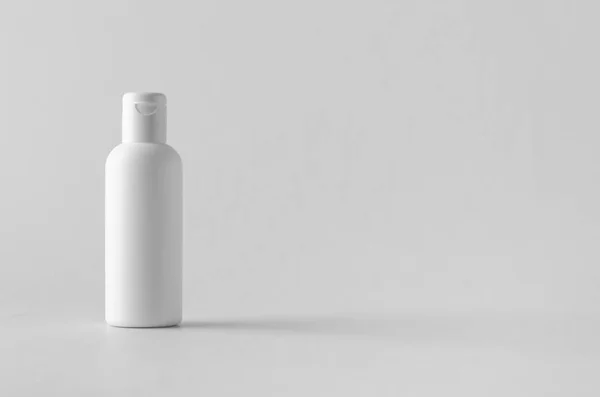Vit Plast Kosmetiska Lotion Flaskan Mock Med Lock — Stockfoto