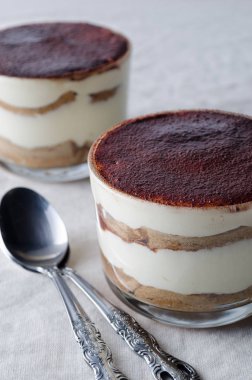 Tiramisu cam bardakta..
