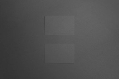 Siyah kartvizit Mock-Up (85x55mm) - iki kart