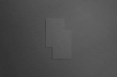 Siyah kartvizit Mock-Up (85x55mm) - iki örtüşen kart