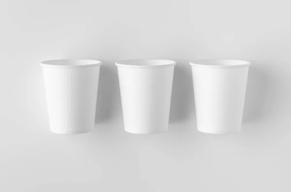 8 盎司无盖的白色咖啡纸杯模型的顶视图. — 图库照片