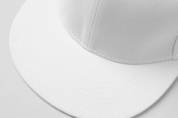 White Snapback Cap Mockup Closeup — Stock Photo, Image