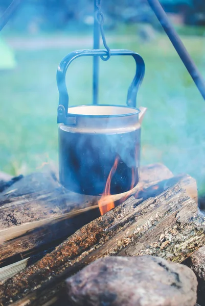 Çaydanlık söz konusu ısıtılır