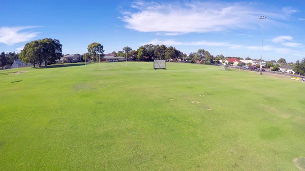 Drohnen-Luftaufnahme des australischen öffentlichen Parks und Sportovals, Südaustralien. — Stockfoto
