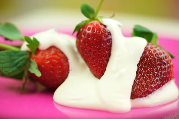 Macro primo piano di frutta fresca alla fragola — Foto Stock