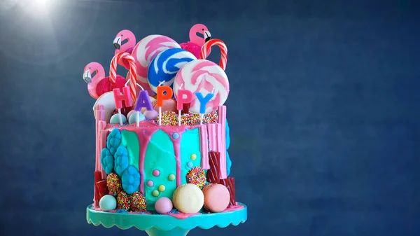 Su tendenza candyland fantasia goccia novità torta di compleanno — Foto Stock