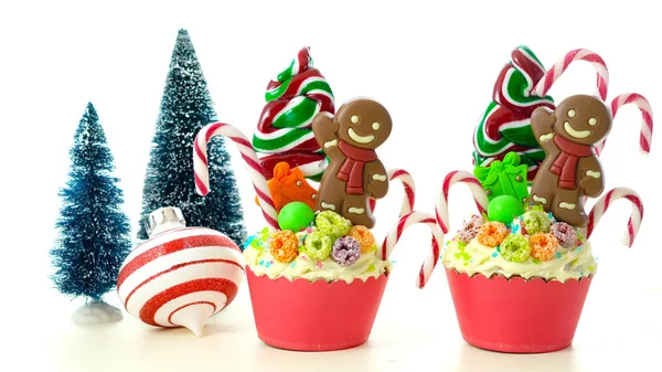 On trend candy land festive Christmas cupcakes. — Stock Photo, Image