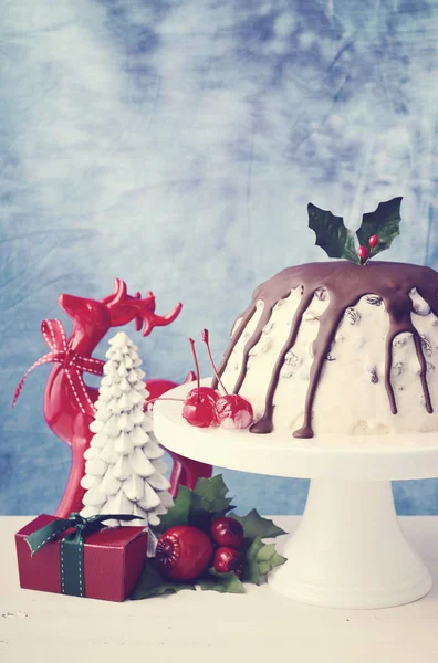 Pudín de ciruela de helado de Navidad de verano, filtro de película retro . —  Fotos de Stock