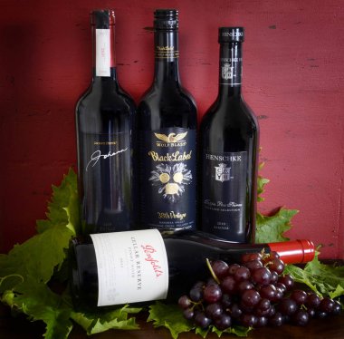 Avustralya sigorta primi Jacobs Creek, kurt Blass, Henschke ve Penfolds kırmızı şarap.