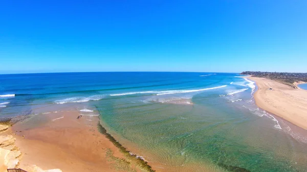 Aerial footage av South Australian Southport Onkaparinga flodmynning. — Stockfoto