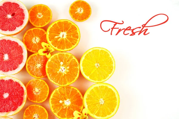Citrusfélék másol hely és friss szöveggel. — Stock Fotó