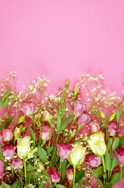 Floral background for feminine holiday, birthday, or Mothers Day celebration. — Stock Photo, Image