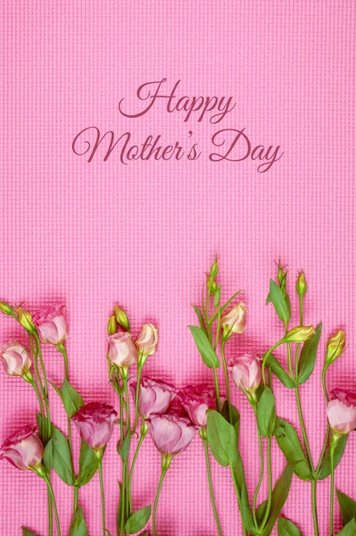 Kwiatowe tło dla kobiecych wakacji, urodzin lub obchodów Dnia Matki. — Zdjęcie stockowe