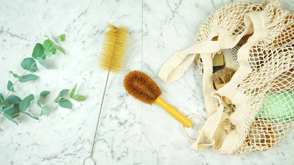 Zero-waste, plastic-free laundry and cleaning household products flatlay. — Stock Photo, Image