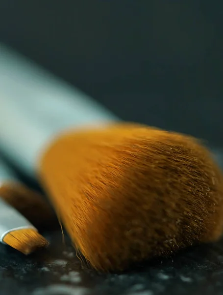 Zero-waste, plastic-free bamboo makeup brushes, selective focus. — Stock Photo, Image