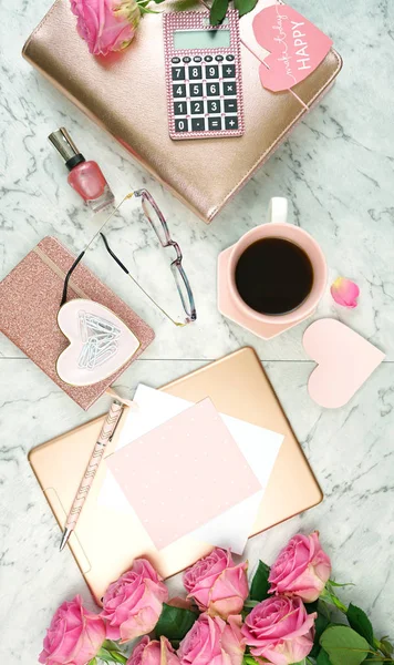 Ultra feminine pink desk workspace with rose gold accessories flatlay. — Stock Photo, Image