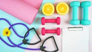 Modern renkli arka planda sağlık ve fitness konsepti.