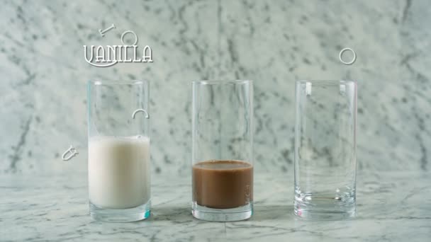 Stop Motion animación de leche de vainilla, chocolate y canela de almendras en vasos . — Vídeos de Stock