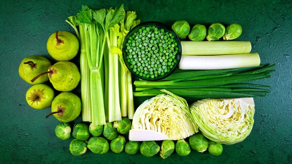 Fructe și legume verzi pentru eliminarea în siguranță a dietelor și o alimentație sănătoasă . — Fotografie, imagine de stoc