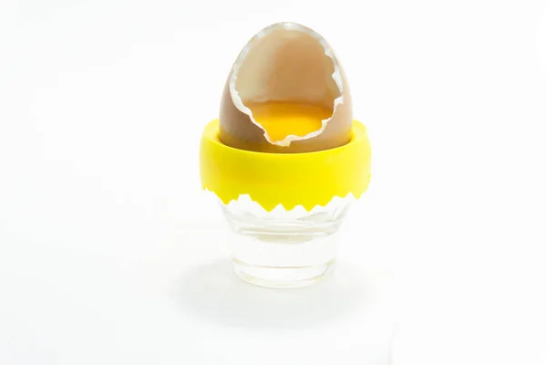 Boiled Egg Egg Cup Isolated White Background Copy Space — Stock Photo, Image