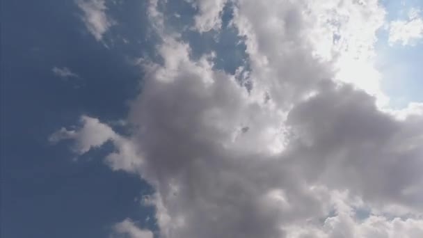 Sky Bright Sun Shines Beautiful Blue Time Lapse Clouds Moving — Stock Video