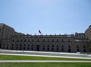 Palacio de la Moneda, Santiago de Chile içinde