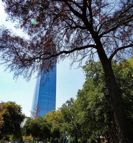 コスタネラモールセンター チリのラテンアメリカで最も高いタワー — ストック写真