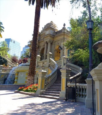 Cerro Santa Lucia'daki Neptün Çeşmesi, Santiago de Chile