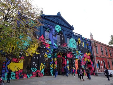 grafiti ile Buenos Aires eski bina