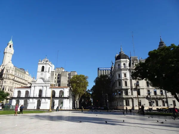アルゼンチンのブエノスアイレス市の基礎的な場所であるマヨ広場は 1884年にレコバ ビエハと呼ばれる建設が取り壊されたとき 勝利とフォート広場の組合から生まれました — ストック写真