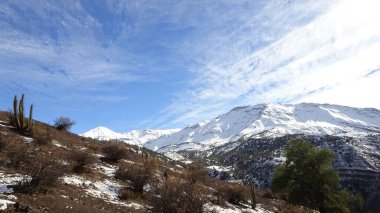 Cajon del Maipo, Farellones ve Mirador de los Condores, Cordillera de los Andes, Santiago de Chile, Şili