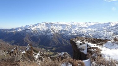 Cajon del Maipo, Farellones ve Mirador de los Condores, Cordillera de los Andes, Santiago de Chile, Şili