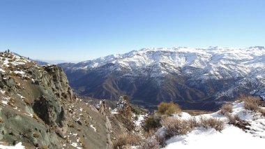 Cajon del Maipo, Farellones ve Mirador de los Condores, Cordillera de los Andes, Santiago de Chile, Şili