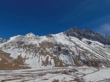 Valle de Colina kaplıcaları, Cajon del Maipo, Cordillera de los Andes, Santiago, Şili, Şili