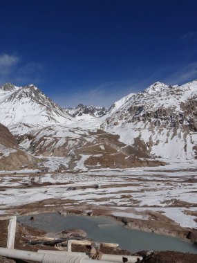 Valle de Colina kaplıcaları, Cajon del Maipo, Cordillera de los Andes, Santiago, Şili, Şili